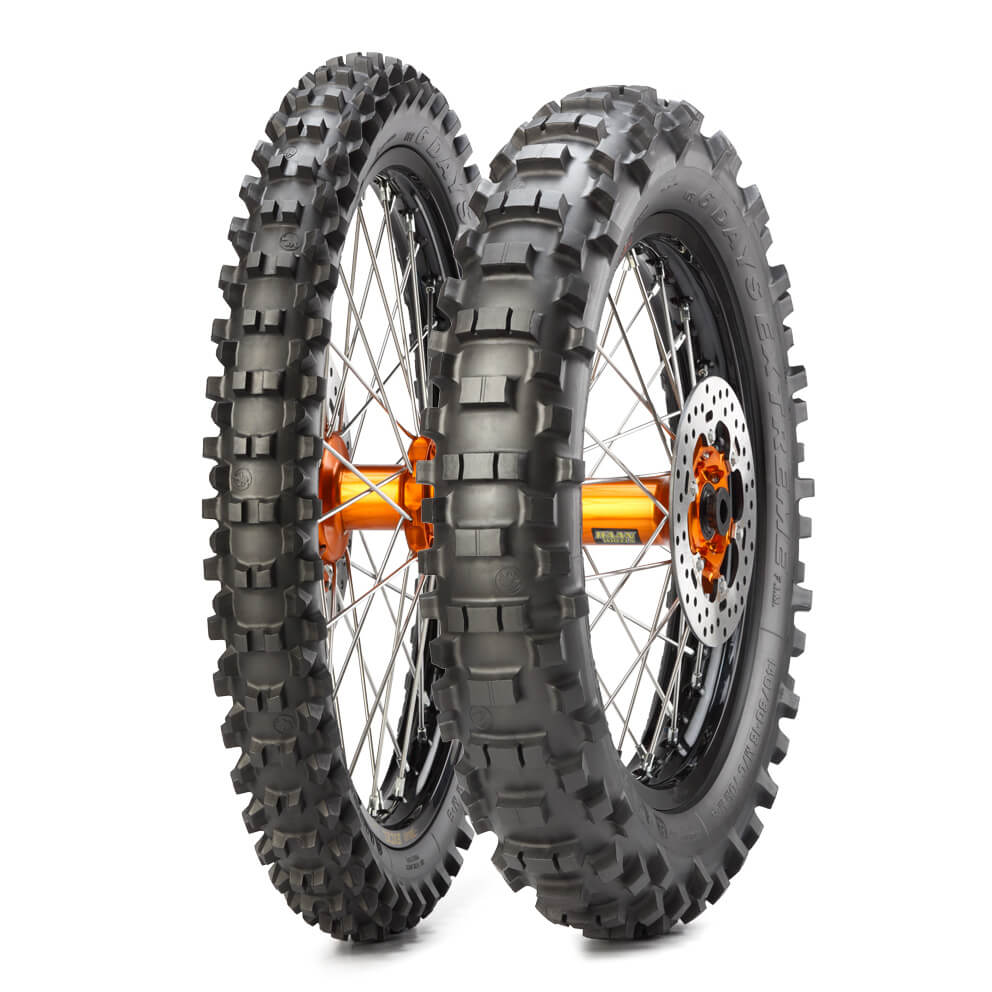 Metzeler 140/80 -18 70M TT REAR NHS MCE 6 DAYS EXTREME M+S EXTRA SOFT